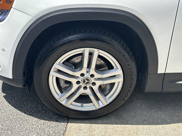 used 2021 Mercedes-Benz GLB 250 car, priced at $24,133