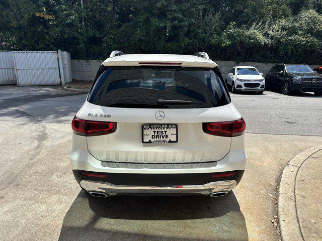 used 2021 Mercedes-Benz GLB 250 car, priced at $24,133
