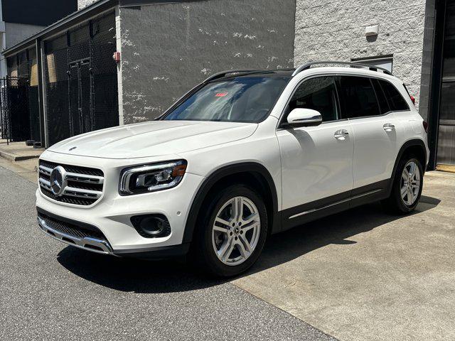 used 2021 Mercedes-Benz GLB 250 car, priced at $24,133
