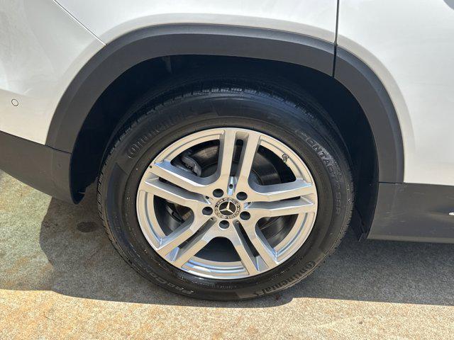 used 2021 Mercedes-Benz GLB 250 car, priced at $24,133