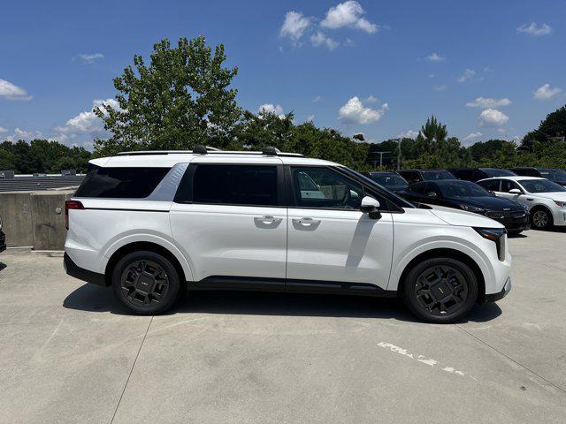 new 2025 Kia Carnival Hybrid car, priced at $44,923