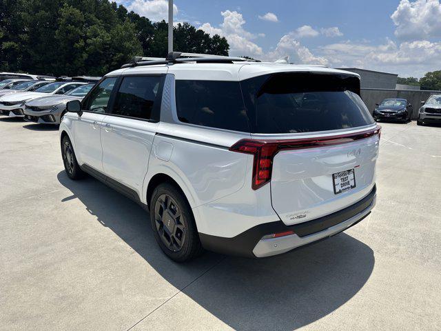 new 2025 Kia Carnival Hybrid car, priced at $44,923