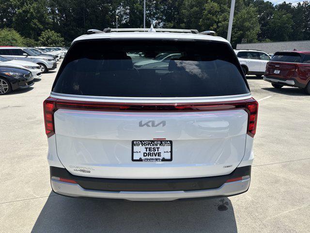 new 2025 Kia Carnival Hybrid car, priced at $44,923