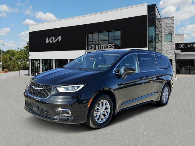 used 2022 Chrysler Pacifica car, priced at $21,723