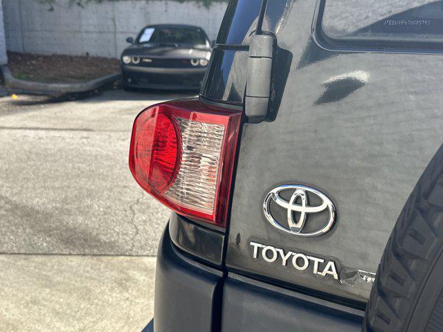 used 2007 Toyota FJ Cruiser car, priced at $9,950