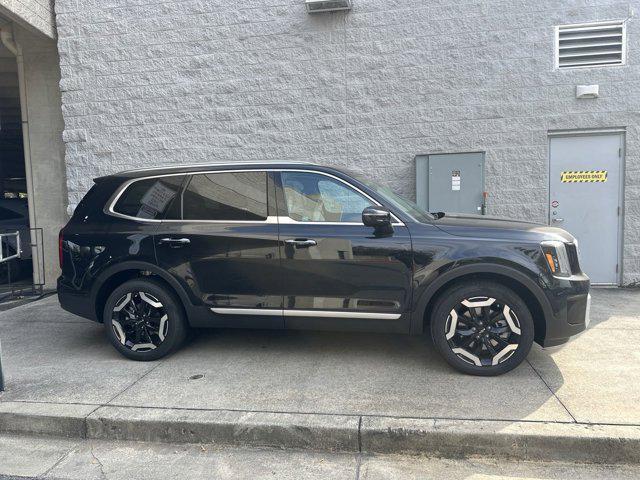 new 2025 Kia Telluride car, priced at $40,705