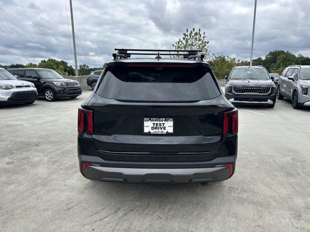 used 2025 Kia Sorento car, priced at $39,987