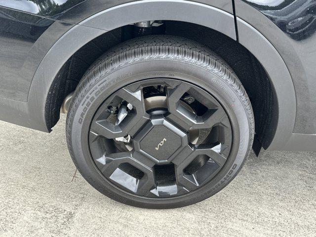 used 2025 Kia Sorento car, priced at $39,987