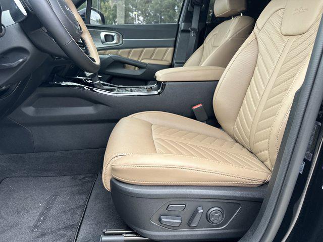 used 2025 Kia Sorento car, priced at $39,987