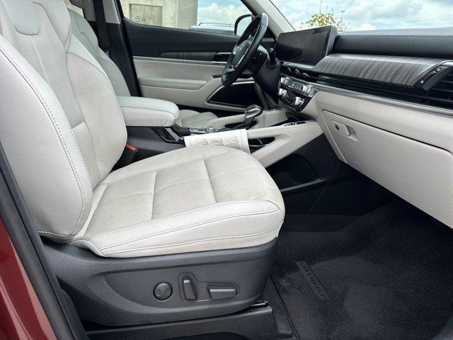 used 2024 Kia Telluride car, priced at $37,815