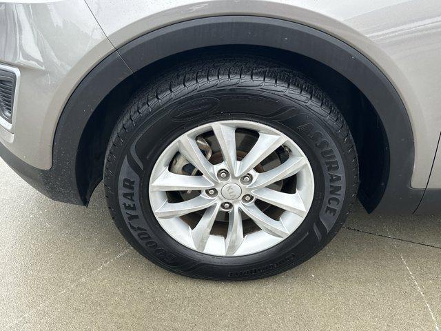 used 2018 Kia Sorento car, priced at $9,428