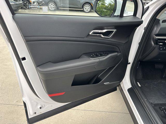 new 2026 Kia Sportage car, priced at $32,993