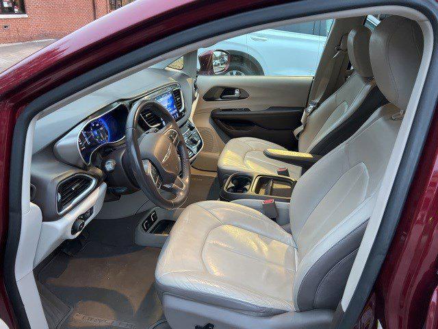 used 2017 Chrysler Pacifica car, priced at $13,394