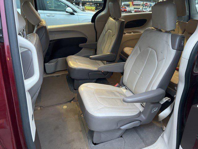 used 2017 Chrysler Pacifica car, priced at $13,394