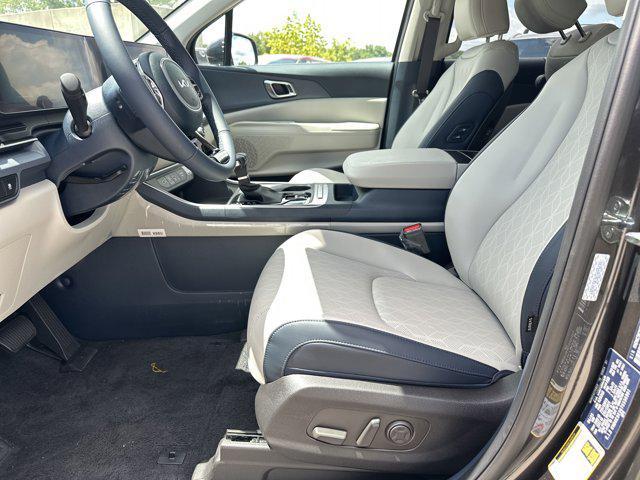 new 2026 Kia Carnival car, priced at $42,215