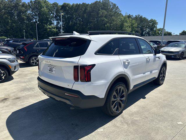 used 2023 Kia Sorento car, priced at $32,103