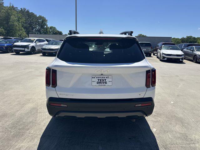 used 2023 Kia Sorento car, priced at $32,103