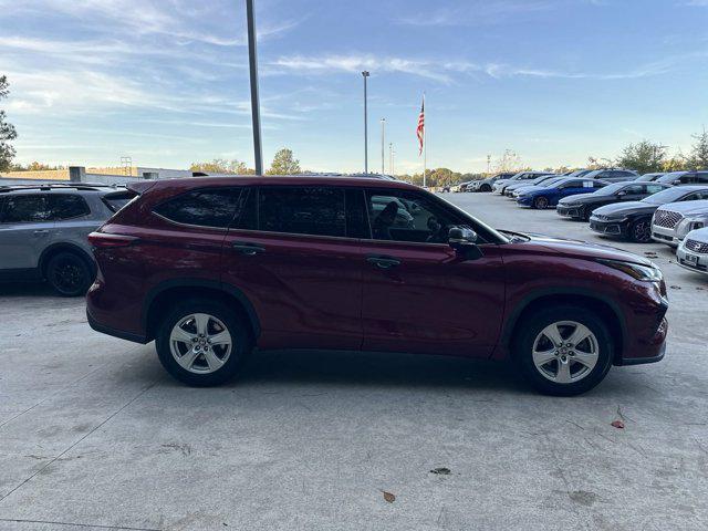 used 2020 Toyota Highlander car, priced at $28,391