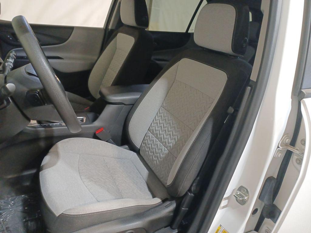 used 2022 Chevrolet Equinox car, priced at $18,501