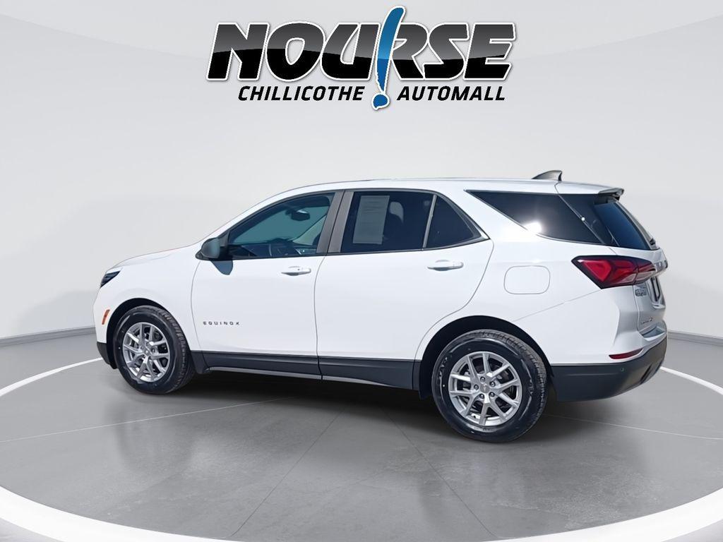 used 2022 Chevrolet Equinox car, priced at $18,501