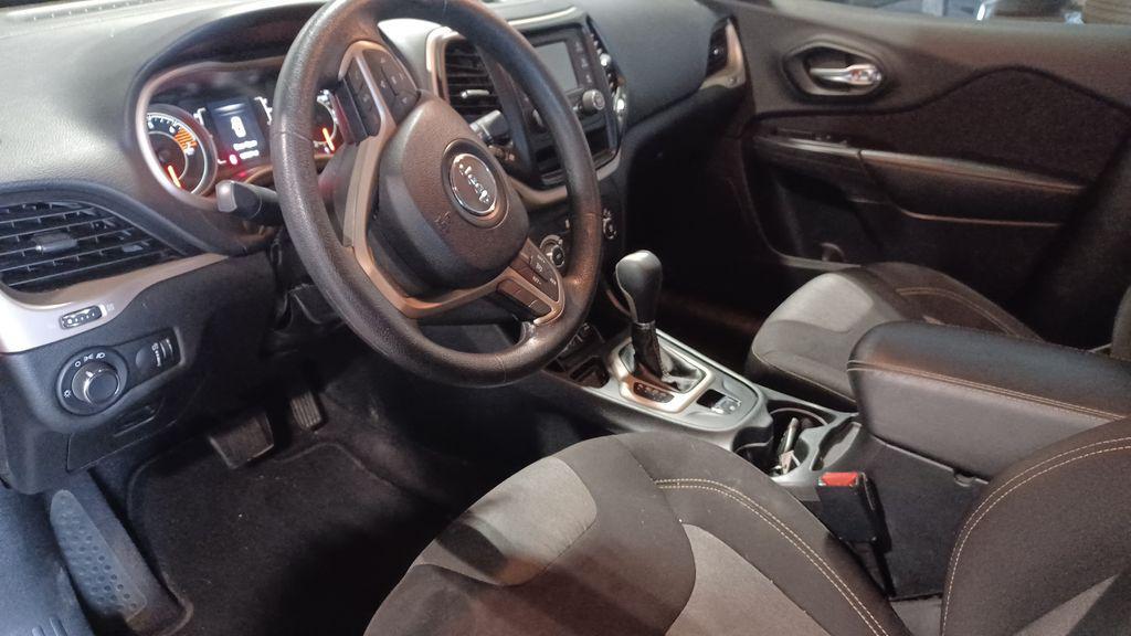 used 2016 Jeep Cherokee car, priced at $9,906
