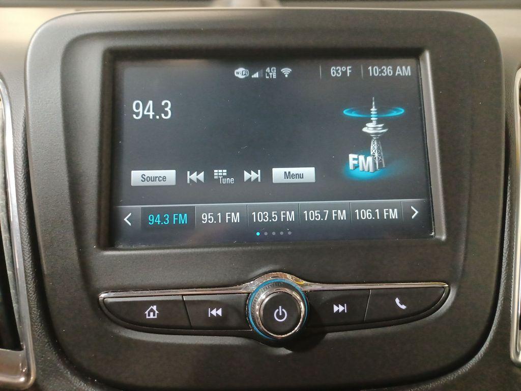 used 2017 Chevrolet Malibu car, priced at $13,894