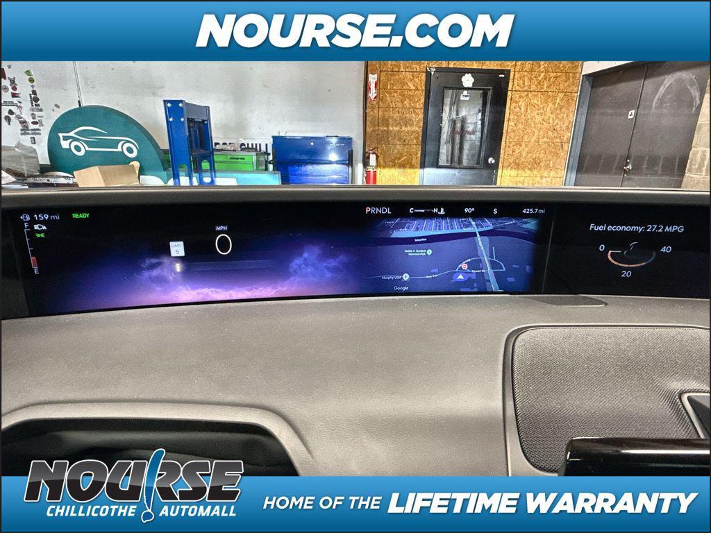 new 2025 Lincoln Nautilus car