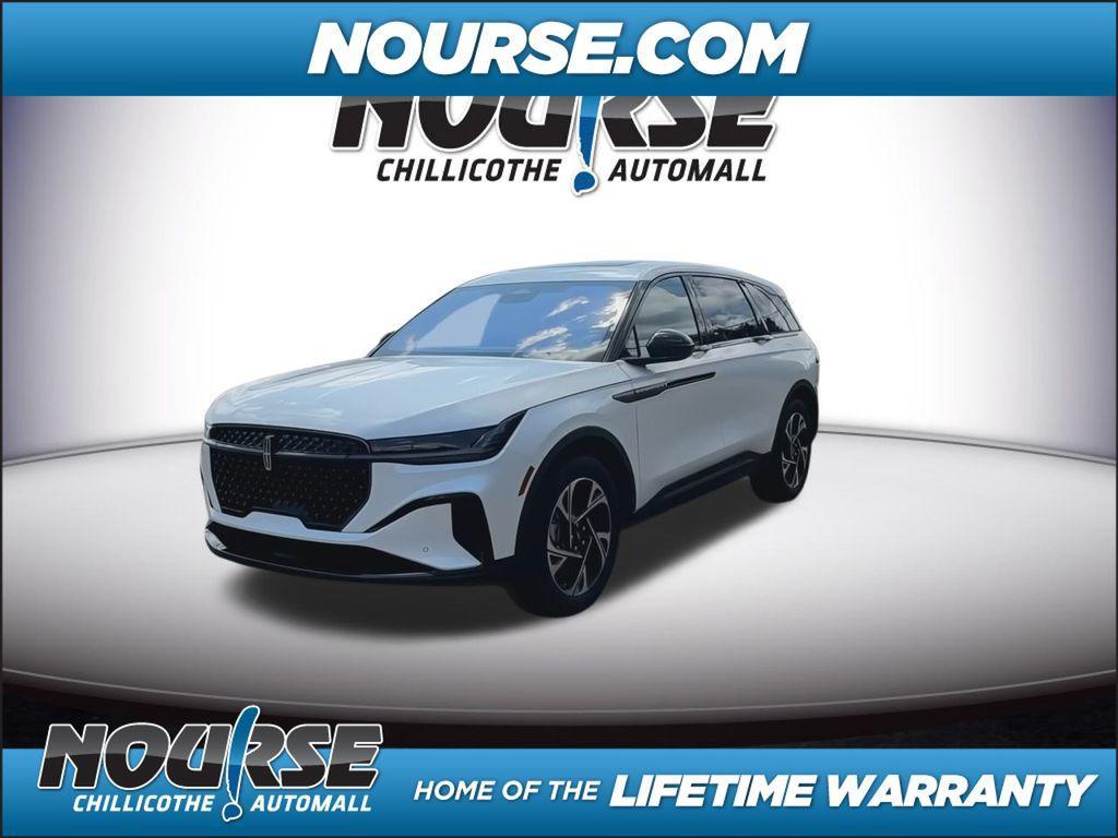 new 2025 Lincoln Nautilus car