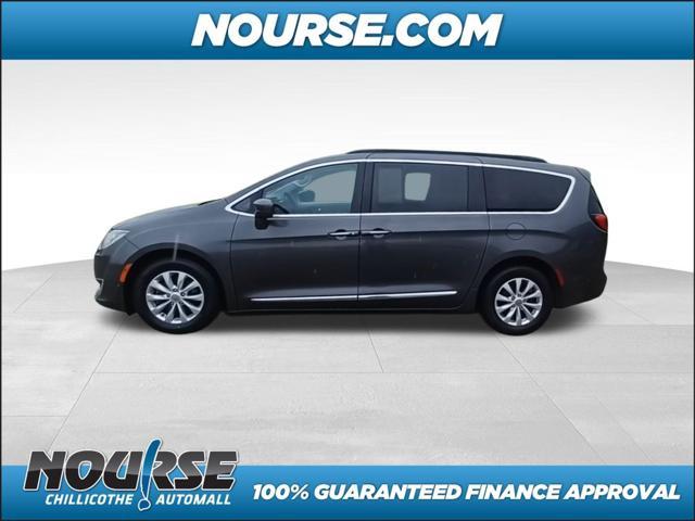 used 2017 Chrysler Pacifica car, priced at $11,521