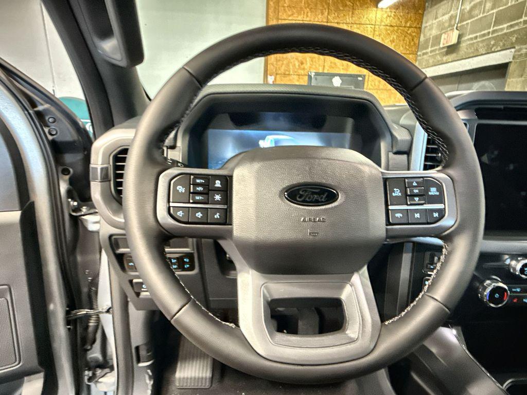 new 2025 Ford F-150 car, priced at $57,595