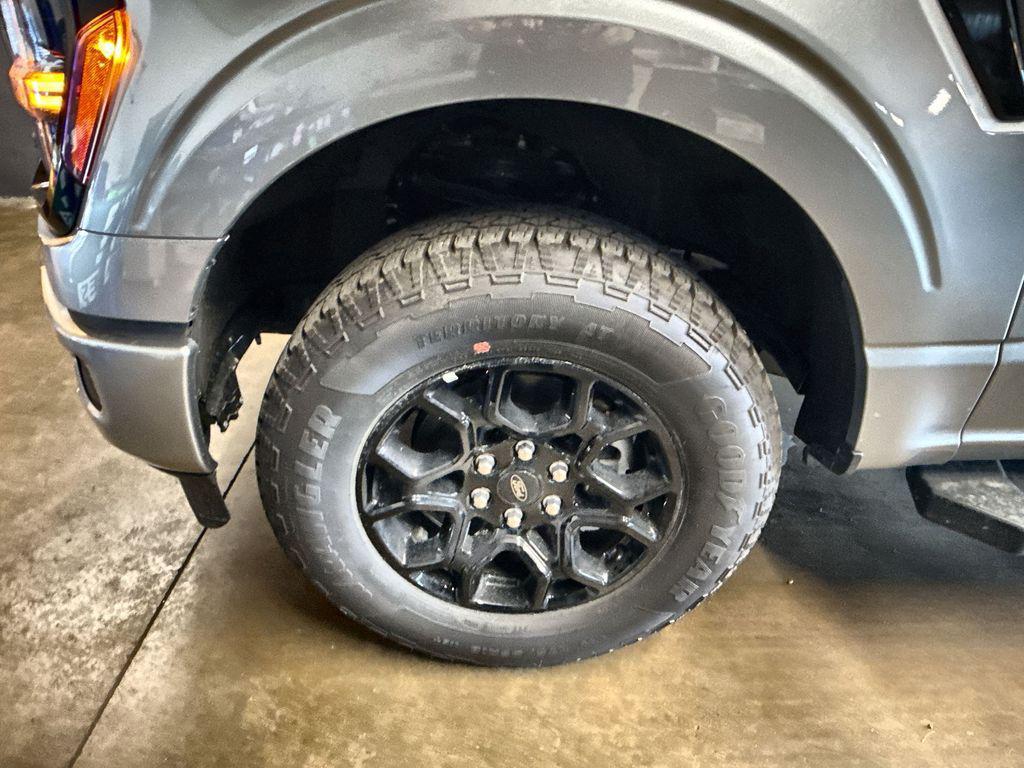 new 2025 Ford F-150 car, priced at $57,595