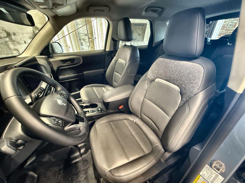 new 2025 Ford Bronco Sport car, priced at $39,299