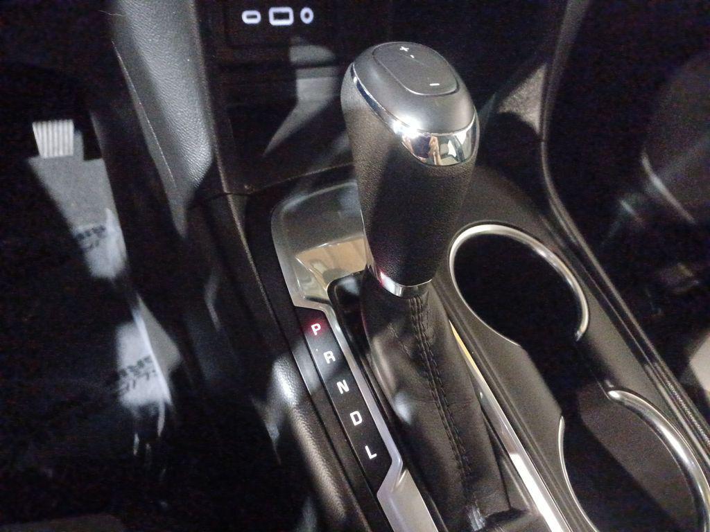 used 2021 Chevrolet Equinox car, priced at $16,681