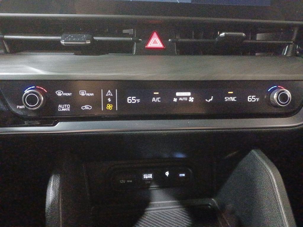 used 2025 Kia Sportage car, priced at $30,822