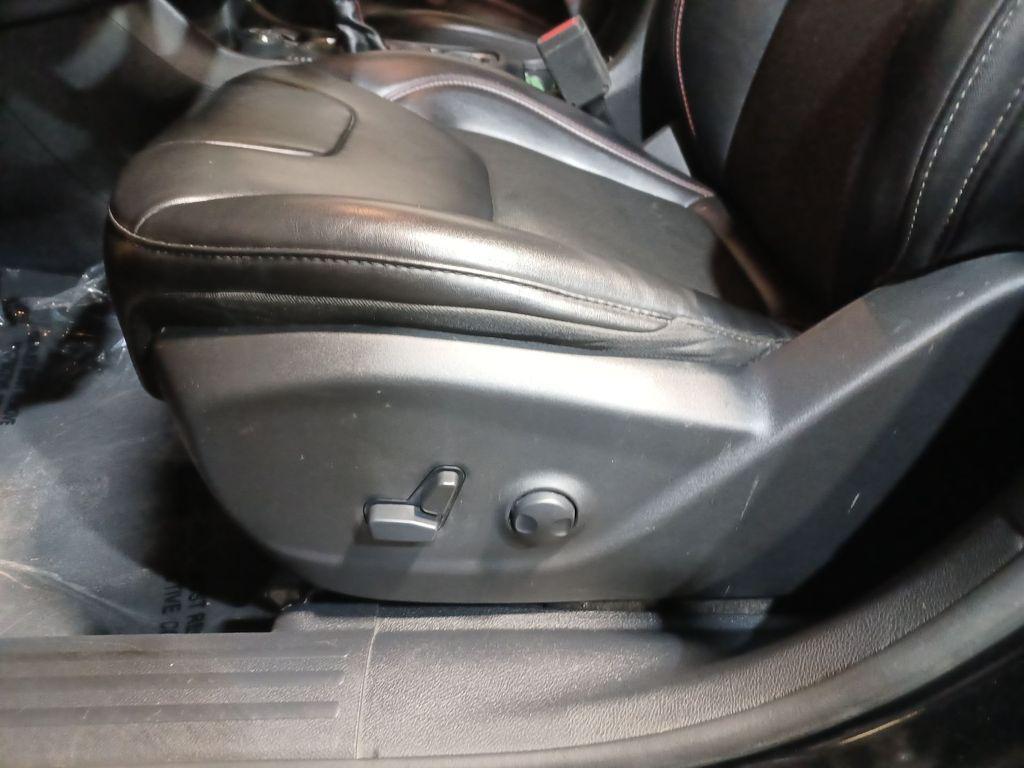 used 2022 Jeep Cherokee car, priced at $23,797