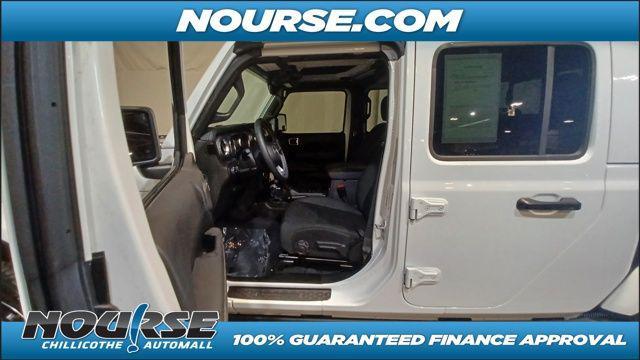 used 2022 Jeep Gladiator car, priced at $37,861