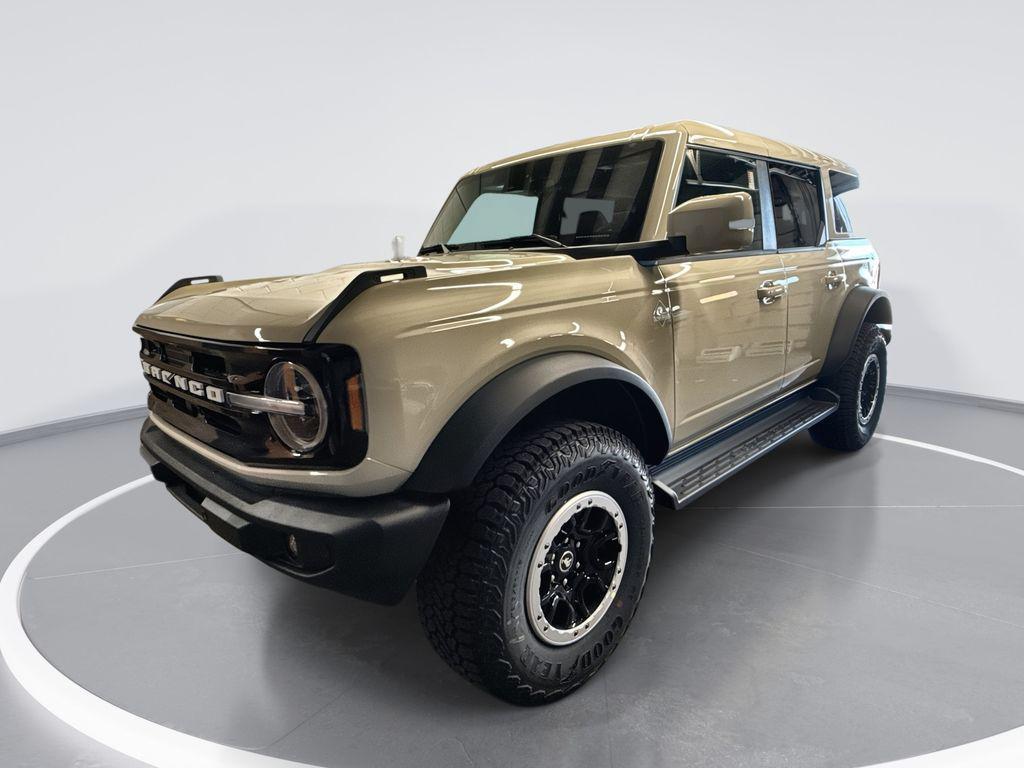 new 2025 Ford Bronco car, priced at $58,719