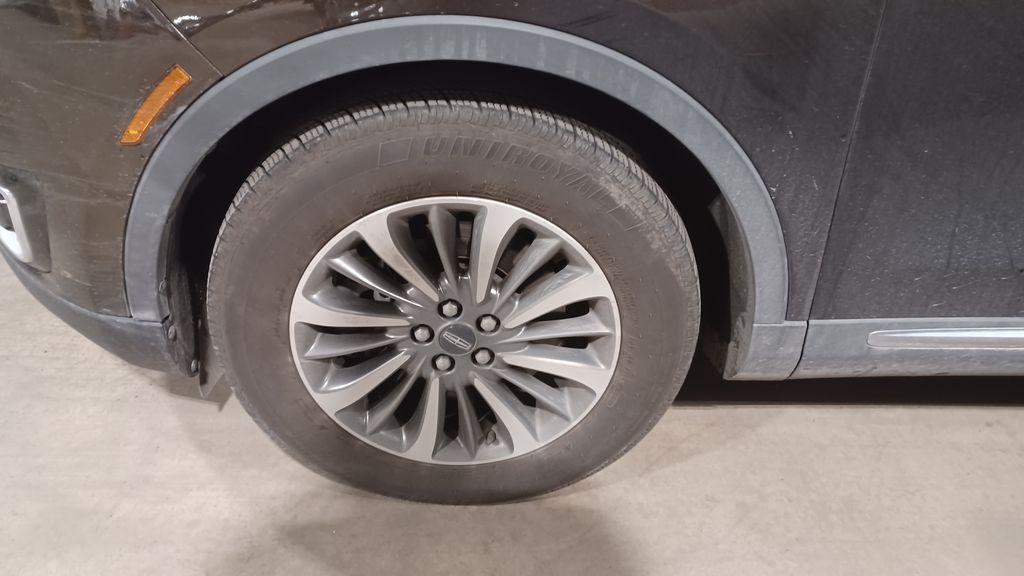 used 2020 Lincoln Nautilus car, priced at $16,497