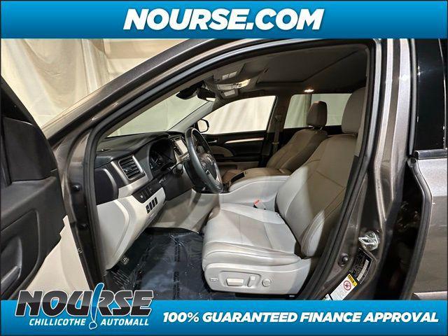 used 2017 Toyota Highlander Hybrid car, priced at $18,744