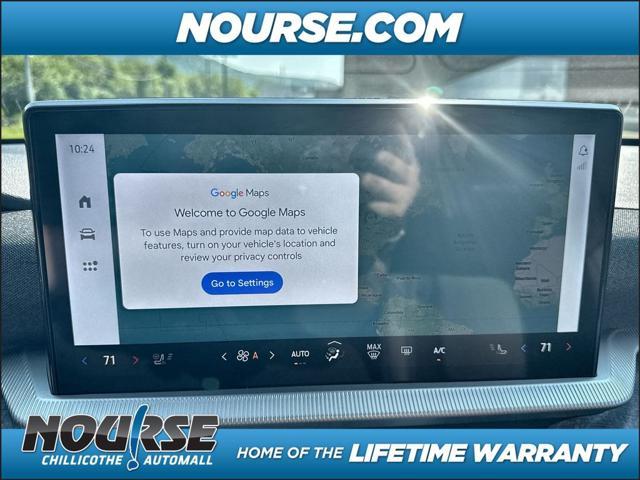 new 2025 Ford Explorer car