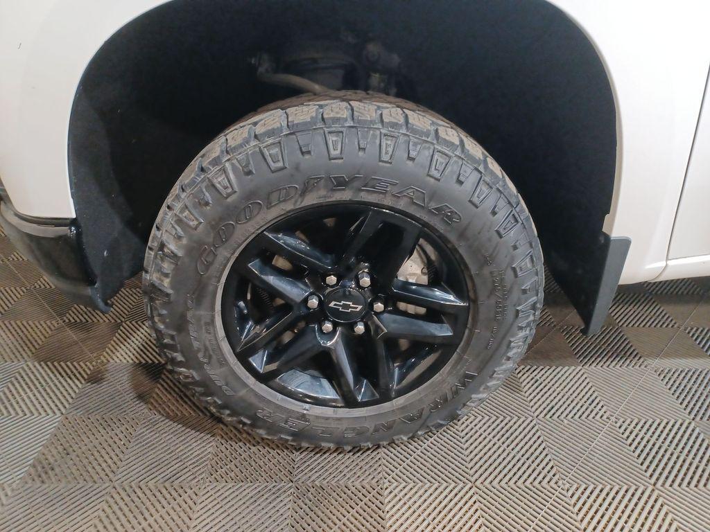 used 2021 Chevrolet Silverado 1500 car, priced at $38,696