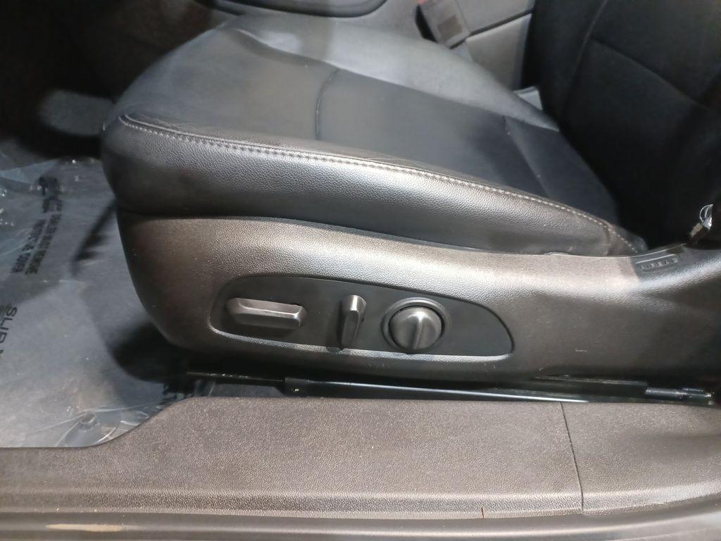 used 2016 Chevrolet Malibu car, priced at $14,999