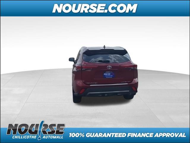 used 2020 Toyota Highlander car, priced at $26,875
