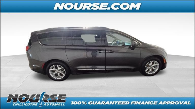 used 2018 Chrysler Pacifica car, priced at $14,861