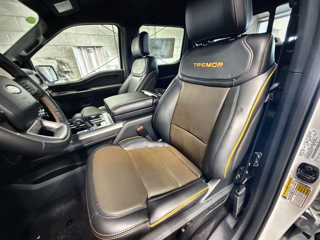 new 2025 Ford F-150 car, priced at $72,477