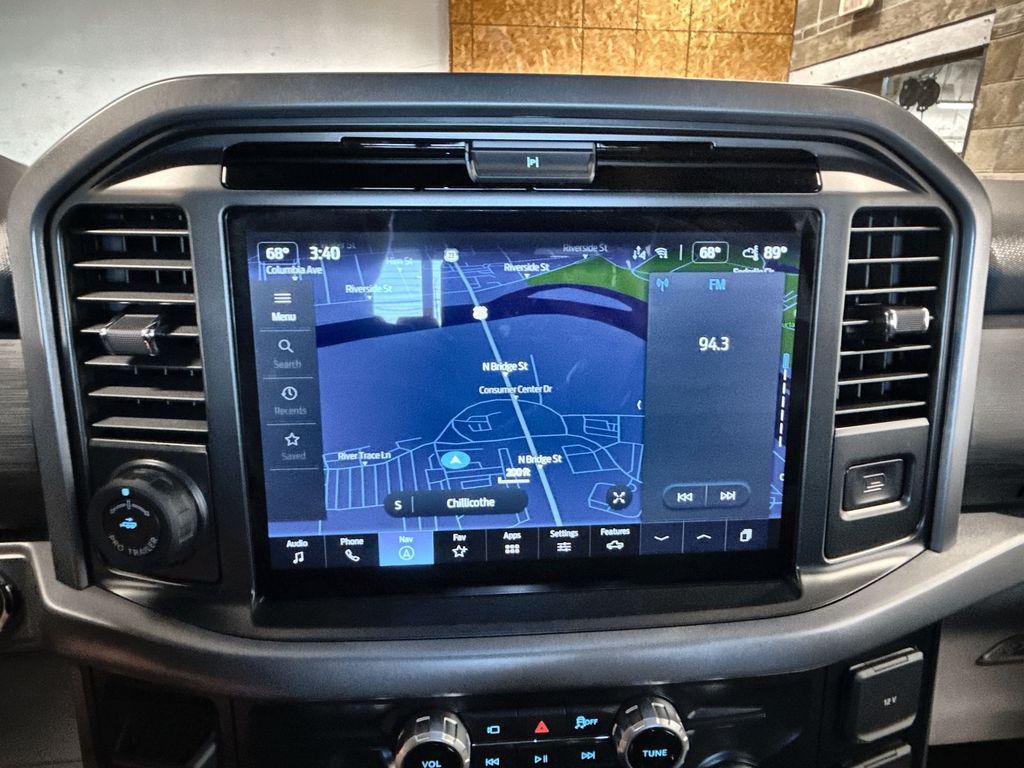 new 2025 Ford F-150 car