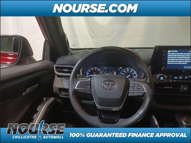 used 2022 Toyota Highlander car, priced at $36,397