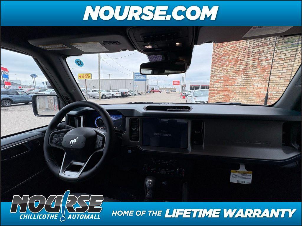 new 2024 Ford Bronco car, priced at $50,277