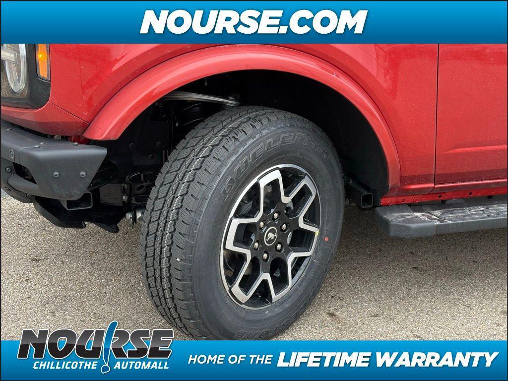 new 2024 Ford Bronco car, priced at $50,277