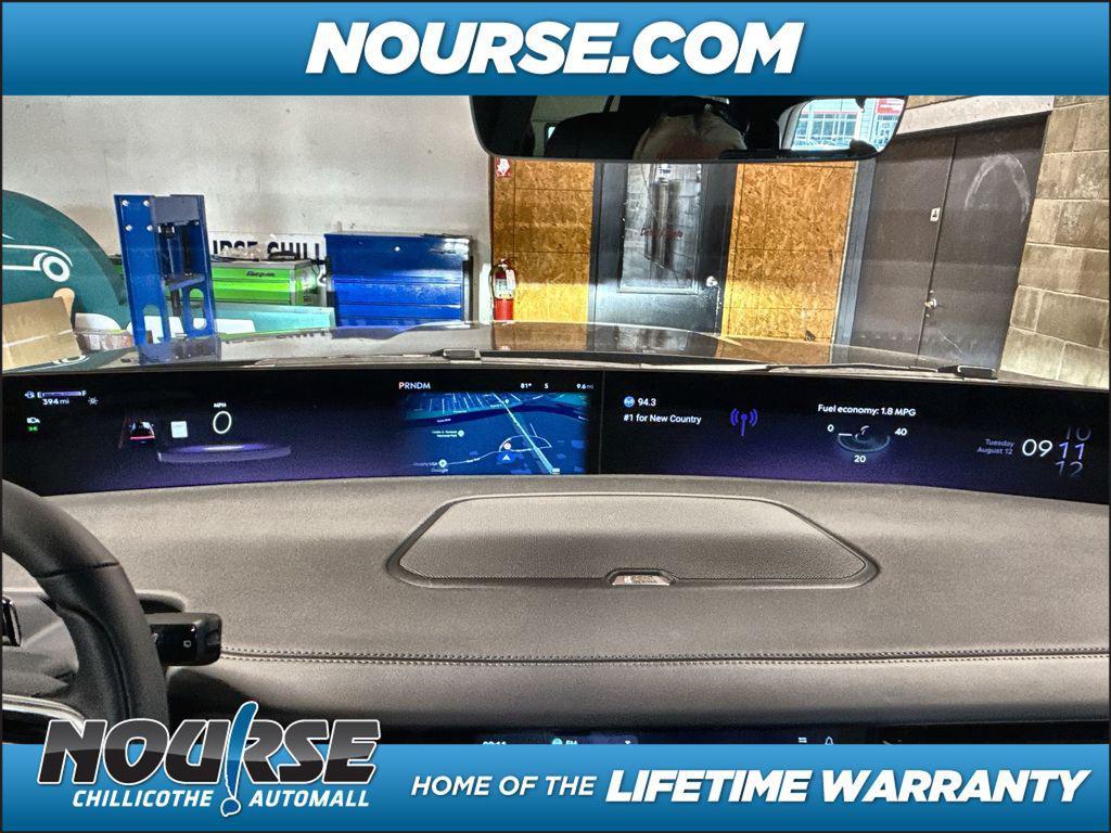 new 2025 Lincoln Navigator car, priced at $106,440